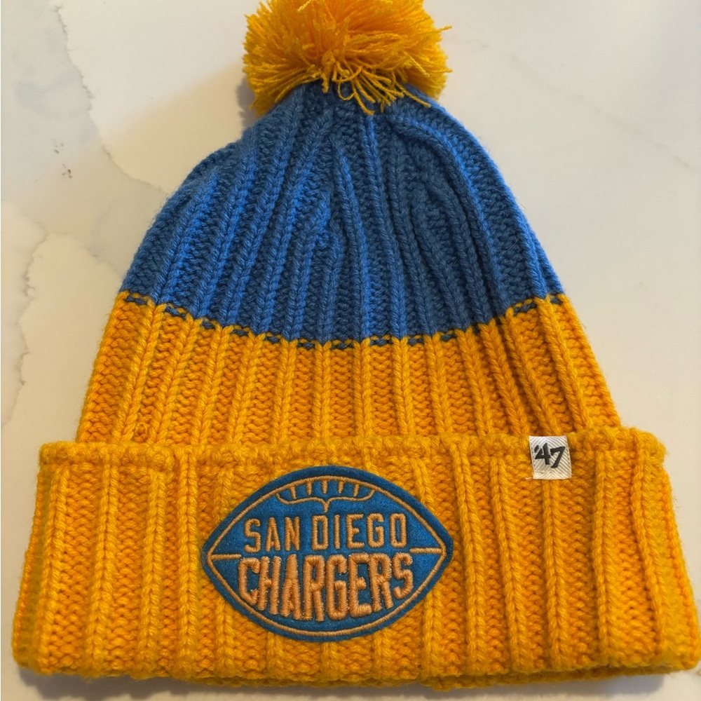 Rare SAN DIEGO Chargers Beanie - Blue and Yellow - Excellent Condition